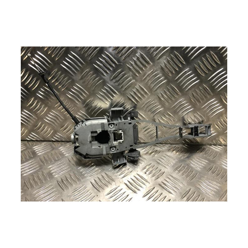 Support poignee porte avant gauche VOLVO V 50 PHASE 2 BREAK d’occasion