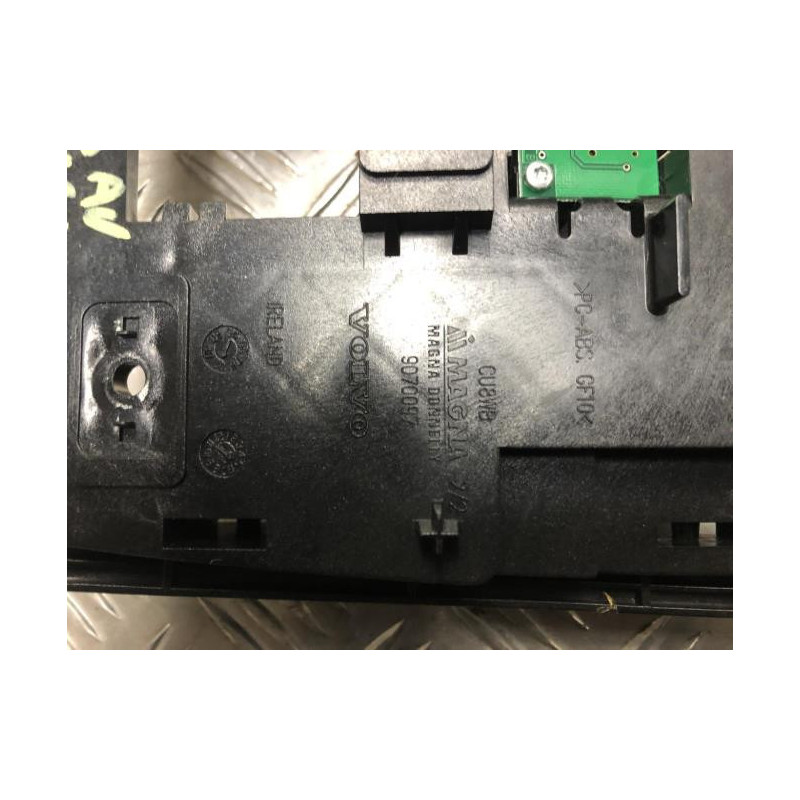 Bouton/Interrupteur VOLVO V 50 PHASE 2 BREAK d’occasion