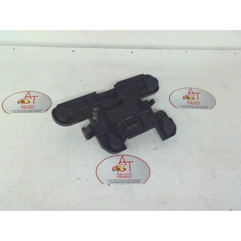 Platine feu arriere droit RENAULT MEGANE I PHASE 2 d’occasion
