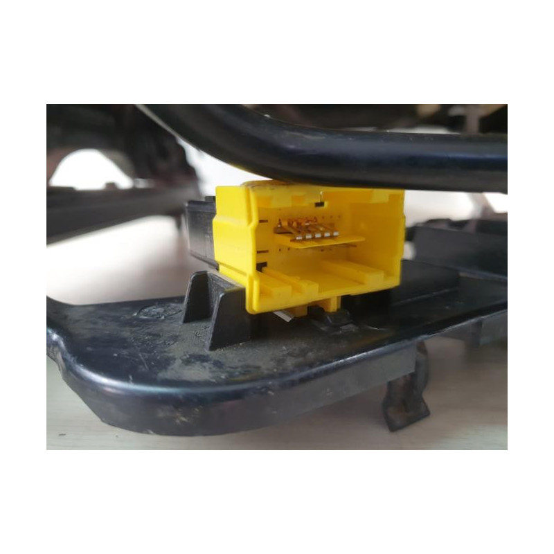 Siege avant gauche RENAULT CLIO 4 PHASE 1 d’occasion