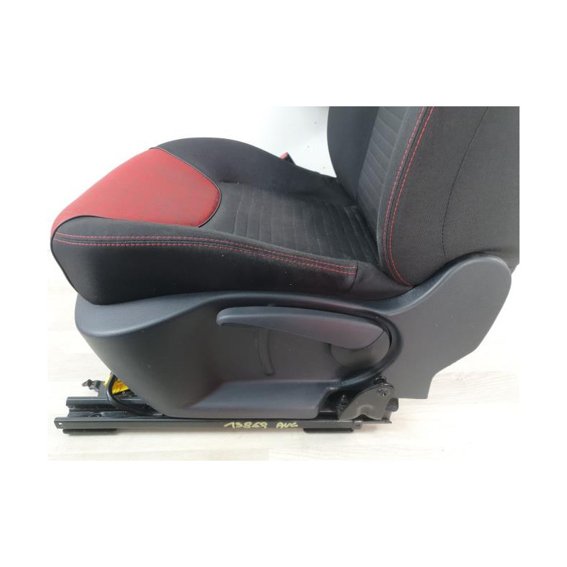 Siege avant gauche RENAULT CLIO 4 PHASE 1 d’occasion
