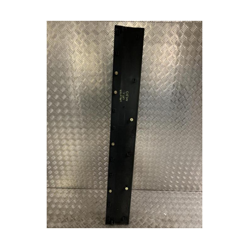 Baguette de porte arriere gauche  MERCEDES SPRINTER 2 PHASE 1 d’occasion