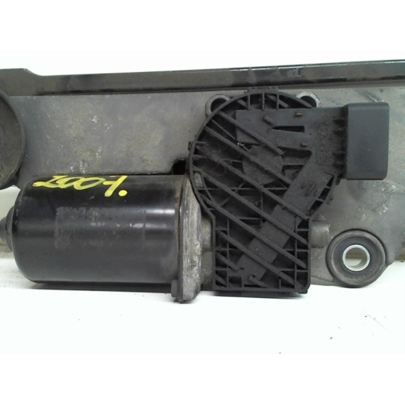 Moteur essuie glace avant KIA CARNIVAL 2 d’occasion