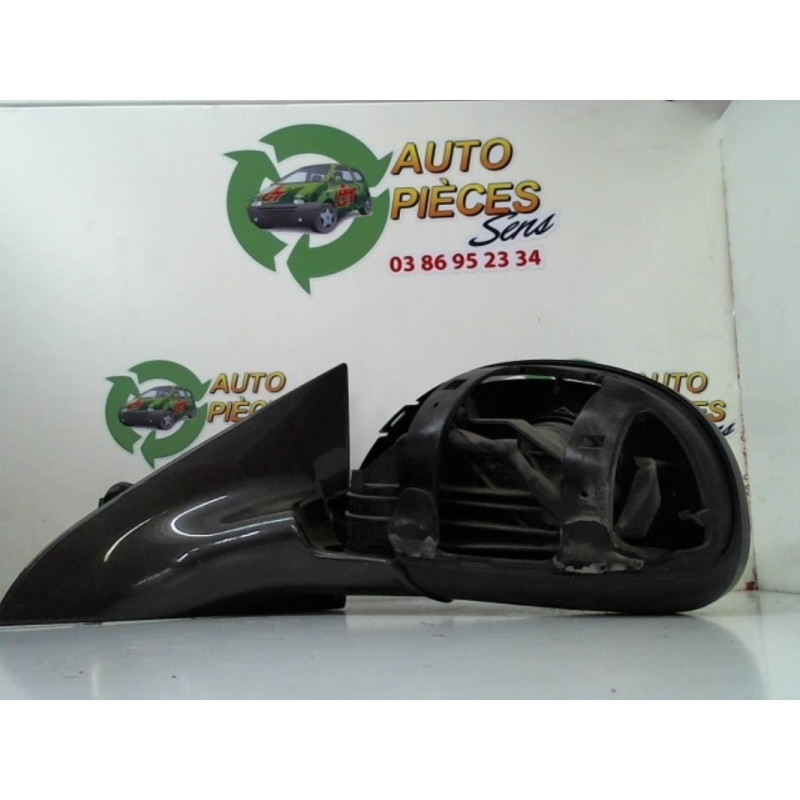 Retroviseur gauche PEUGEOT 406 COUPE d’occasion