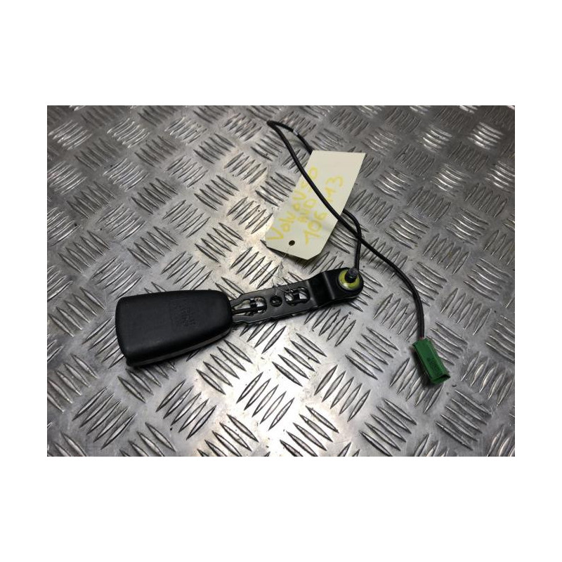 Attache ceinture avant droit VOLVO V 50 PHASE 2 BREAK d’occasion