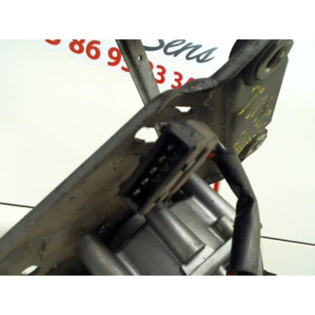 Moteur essuie glace avant RENAULT TWINGO 3 d’occasion