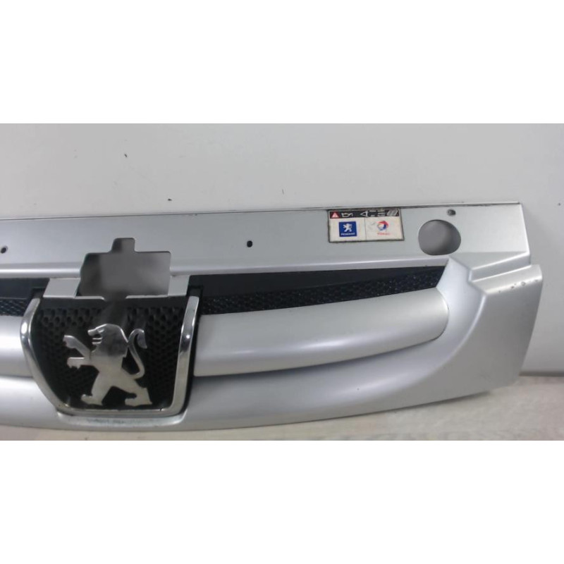 Calandre PEUGEOT PARTNER 1 PHASE 2 d’occasion
