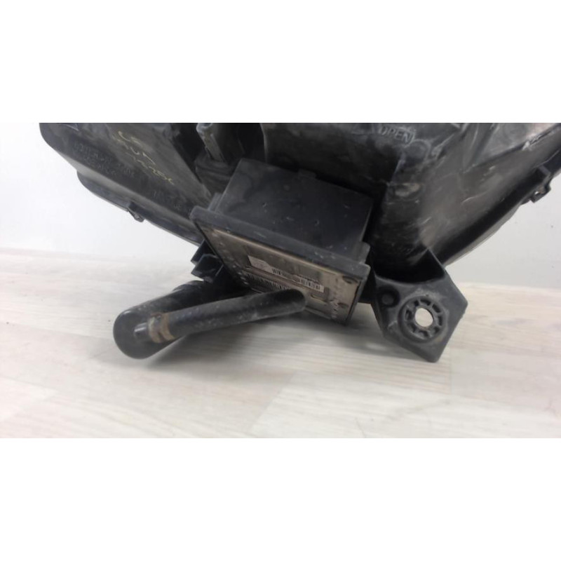 Optique avant principal droit (feux)(phare) CITROEN C5 1 PHASE 1 BREAK d’occasion