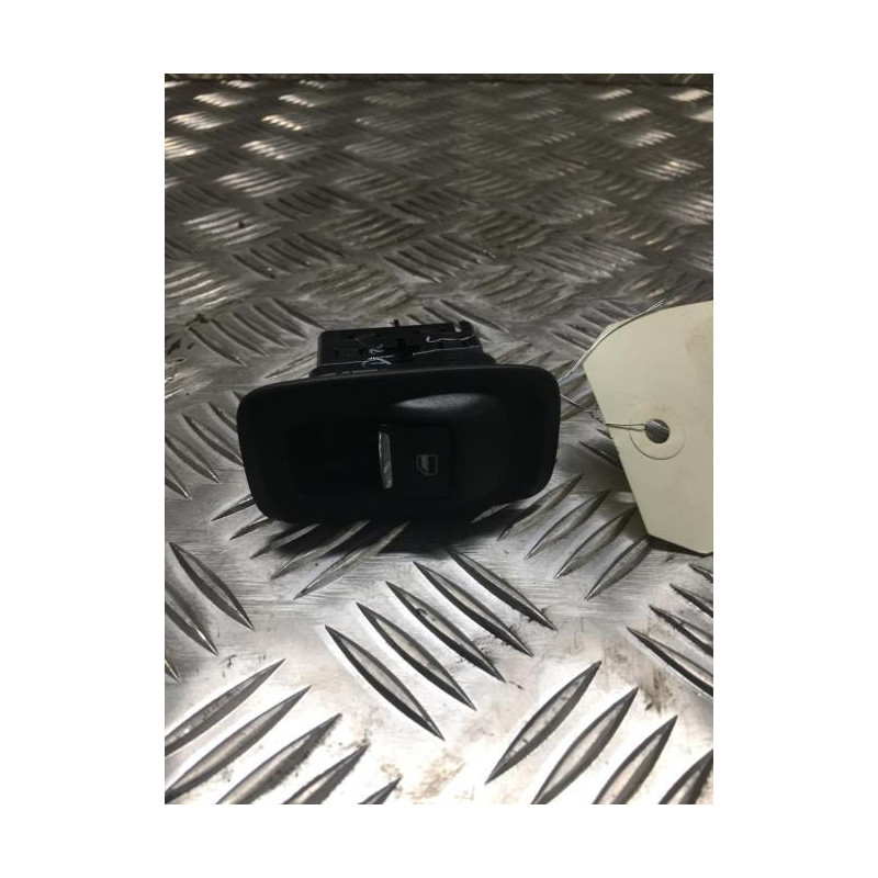 Interrupteur de leve vitre arriere droit FORD ECOSPORT PHASE 3 d’occasion