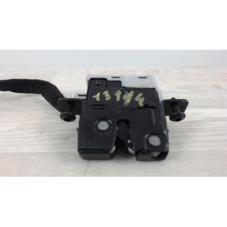 Serrure de coffre RENAULT CLIO 3 PHASE 1 BREAK d’occasion