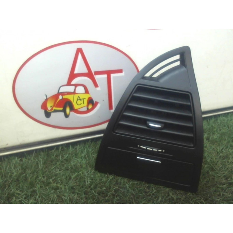 Aerateur tableau de bord avant droit CITROEN C4 COUPE d’occasion