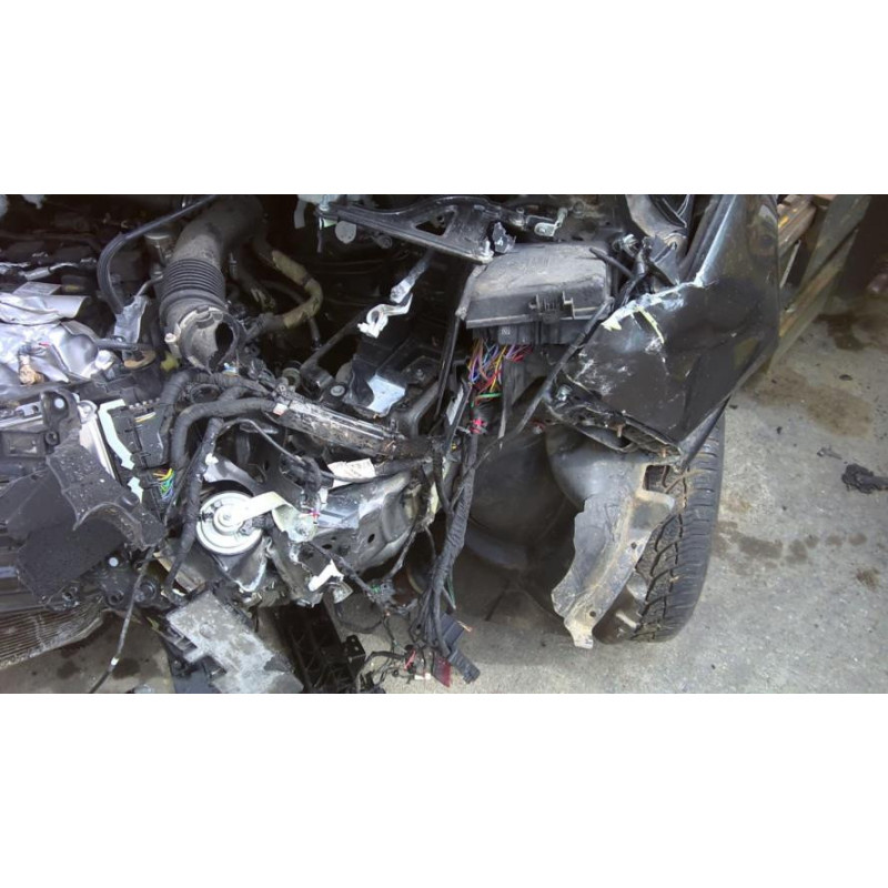 Poignee porte arriere gauche FORD ECOSPORT PHASE 3 d’occasion