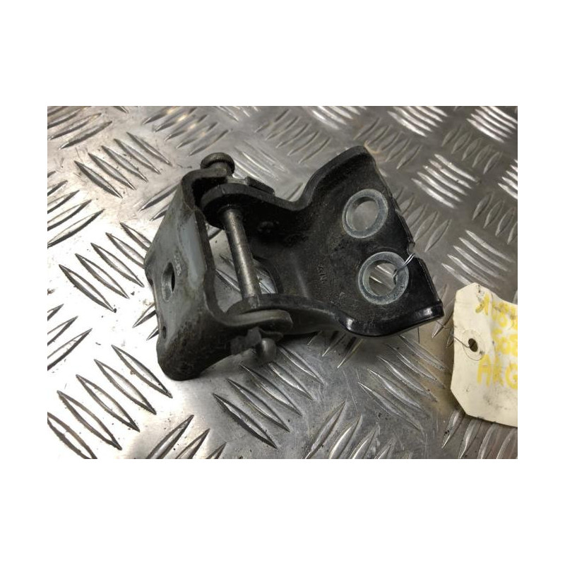 Charniere de porte arriere gauche PEUGEOT 508 1 SW PHASE 1 BREAK d’occasion