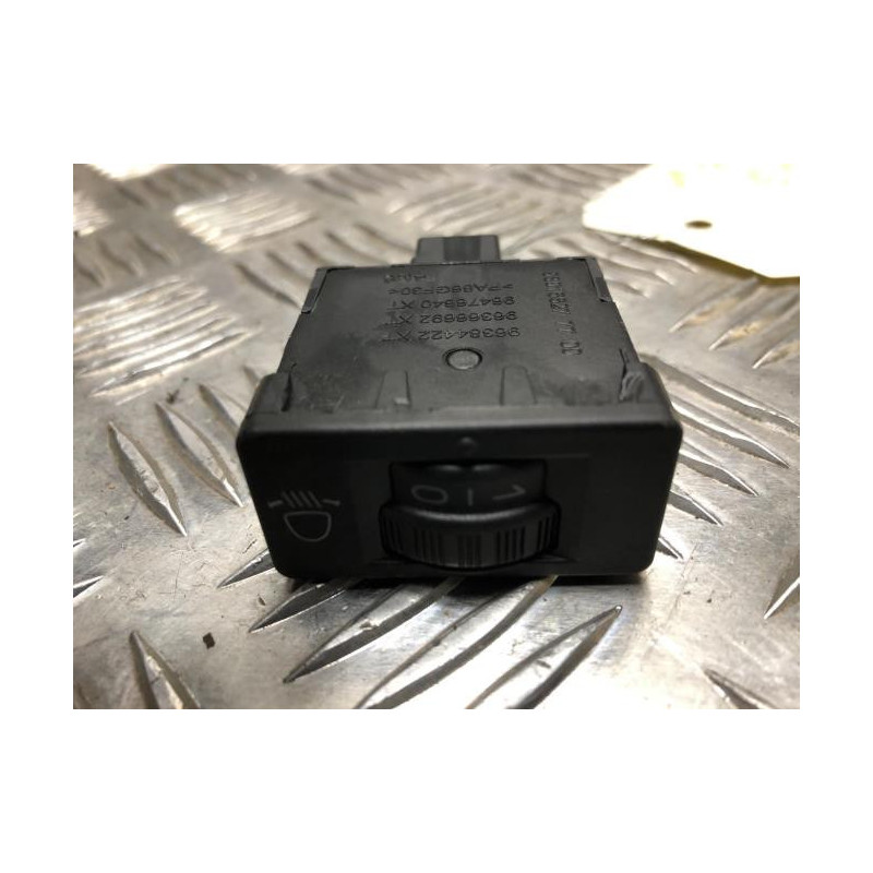 Commande de reglage hauteur de phare PEUGEOT 508 1 SW PHASE 1 BREAK d’occasion