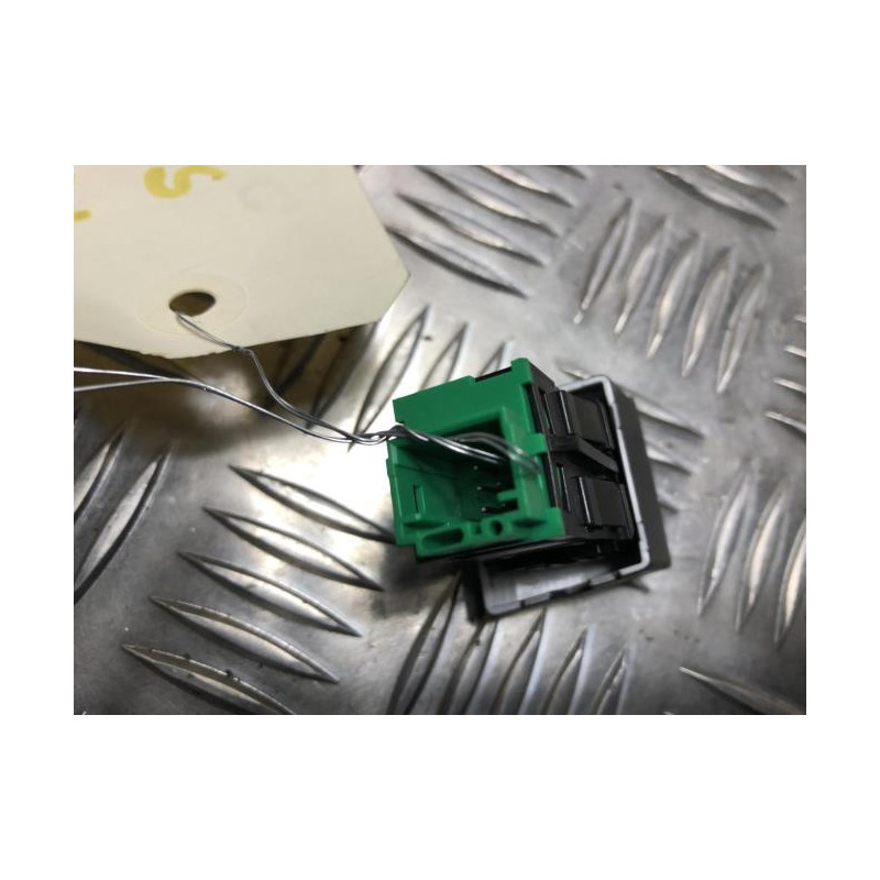 Bouton/Interrupteur PEUGEOT 508 1 SW PHASE 1 BREAK d’occasion