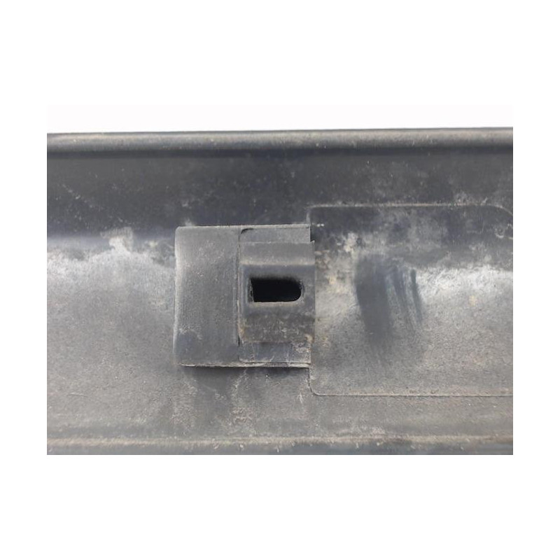 Baguette de porte avant gauche RENAULT CLIO 3 PHASE 1 d’occasion