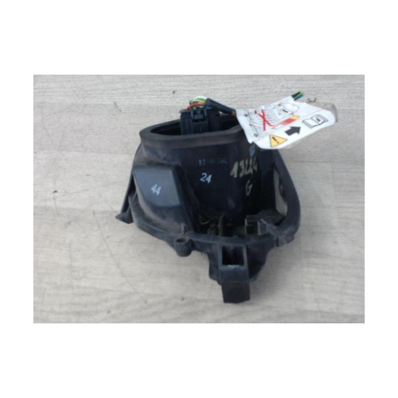 Platine feu arriere gauche PEUGEOT 208 1 PHASE 2 d’occasion