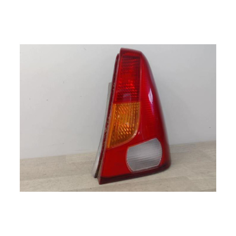 Feu arriere principal droit (feux) DACIA LOGAN 1 PHASE 1 d’occasion