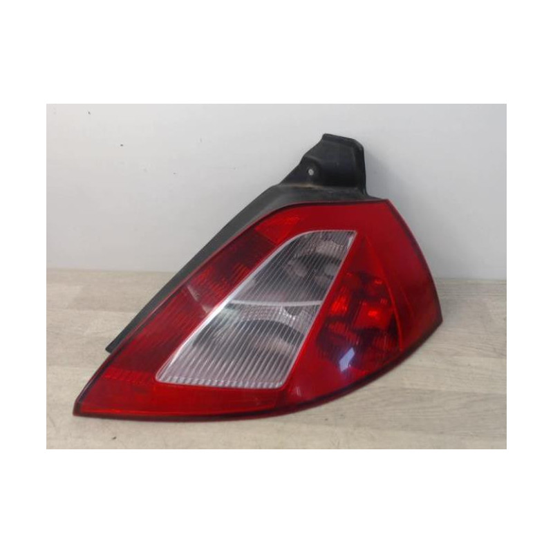Feu arriere principal droit (feux) RENAULT MEGANE 2 PHASE 1 d’occasion