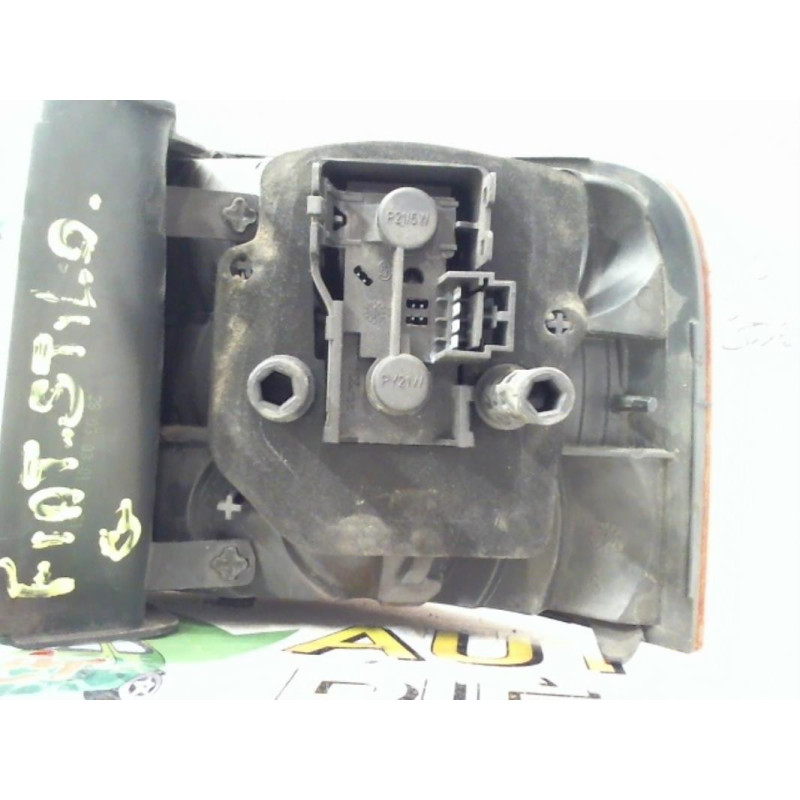 Feu arriere principal gauche (feux) FIAT STILO BREAK d’occasion