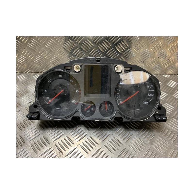 Compteur VOLKSWAGEN PASSAT 5 d’occasion