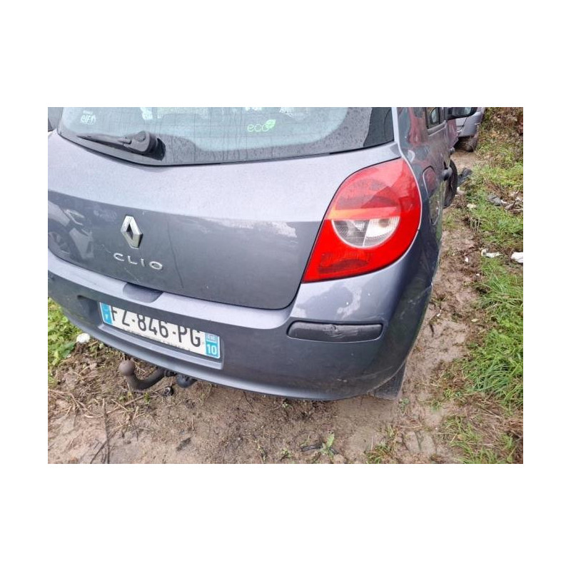 Feu arriere principal gauche (feux) Renault CLIO III d’occasion