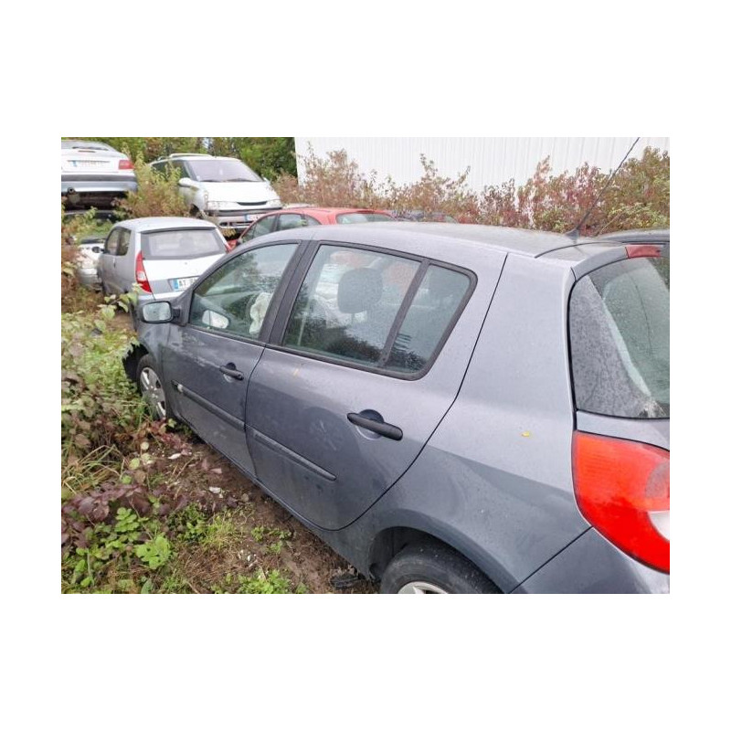 Feu arriere principal gauche (feux) Renault CLIO III d’occasion