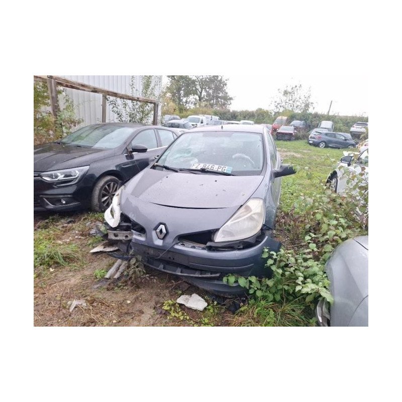 Feu arriere principal gauche (feux) Renault CLIO III d’occasion
