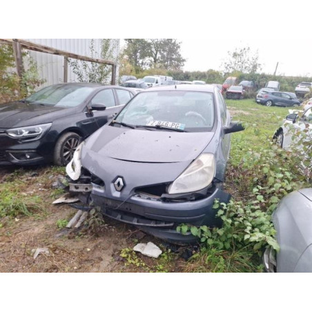 Feu arriere principal gauche (feux) Renault CLIO III d’occasion