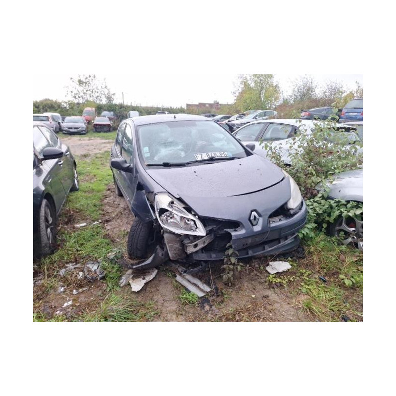 Feu arriere principal gauche (feux) Renault CLIO III d’occasion