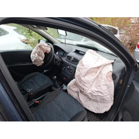 Feu arriere principal gauche (feux) Renault CLIO III d’occasion