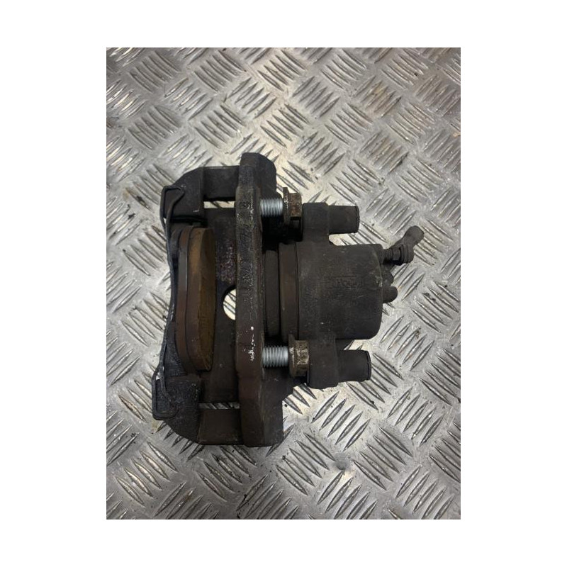 Etrier avant gauche (freinage) VOLVO V 50 PHASE 2 BREAK d’occasion