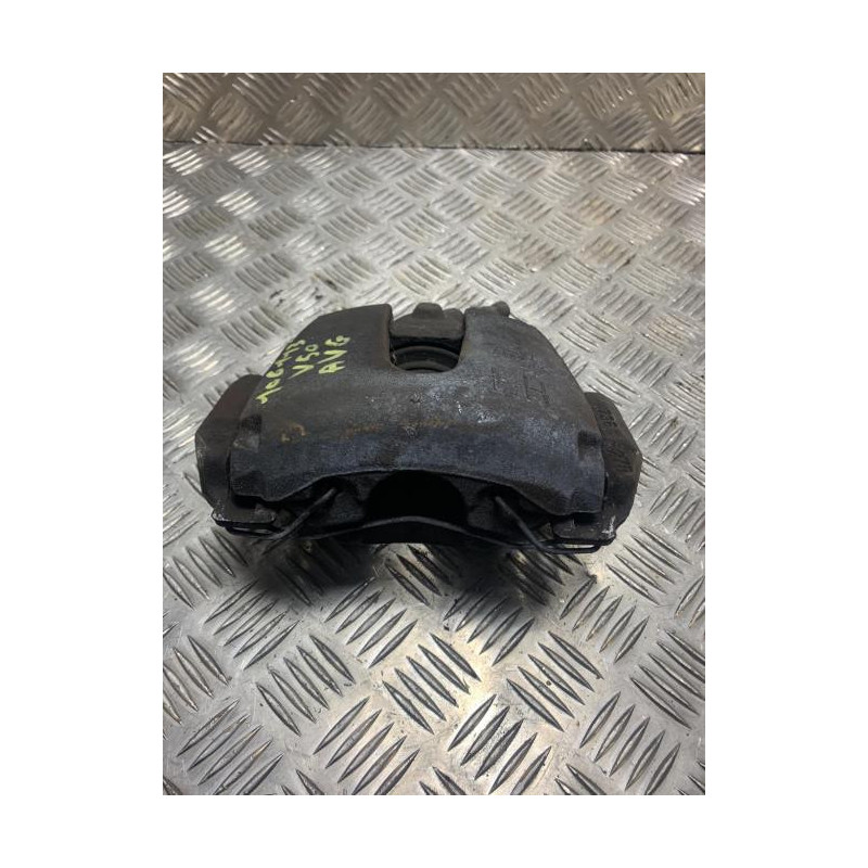Etrier avant gauche (freinage) VOLVO V 50 PHASE 2 BREAK d’occasion