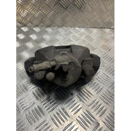 Etrier avant gauche (freinage) VOLVO V 50 PHASE 2 BREAK d’occasion