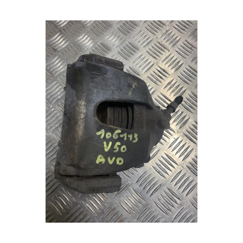 Etrier avant droit (freinage) VOLVO V 50 PHASE 2 BREAK d’occasion