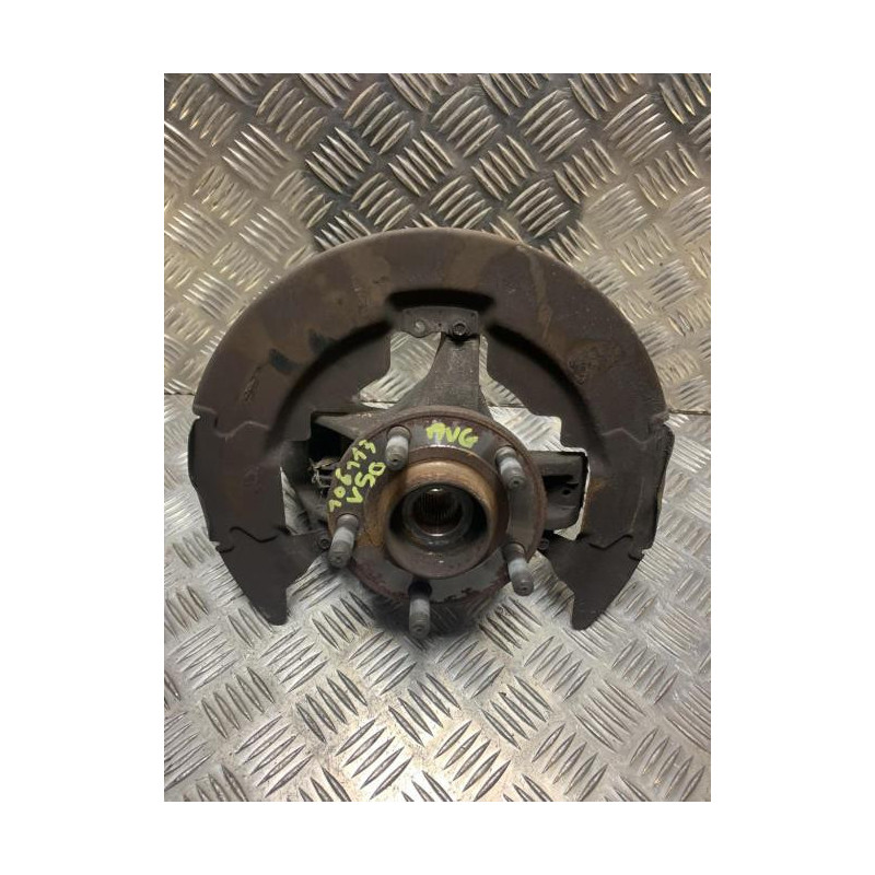 Fusee avant gauche VOLVO V 50 PHASE 2 BREAK d’occasion