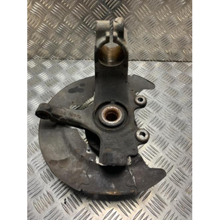 Fusee avant gauche VOLVO V 50 PHASE 2 BREAK d’occasion