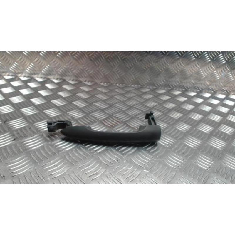 Poignee porte avant gauche RENAULT KANGOO 2 PHASE 1 d’occasion