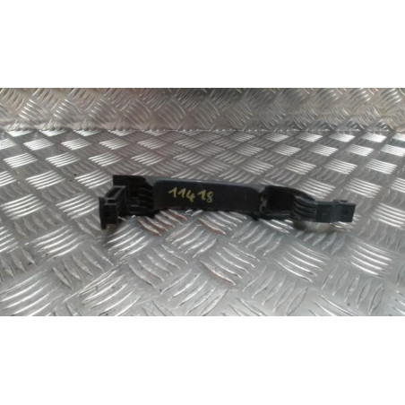 Poignee porte laterale droit RENAULT KANGOO 2 PHASE 1 d’occasion