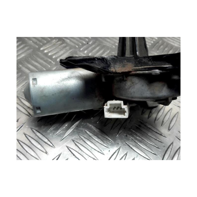 Moteur essuie glace arriere DACIA DUSTER 1 PHASE 1 d’occasion