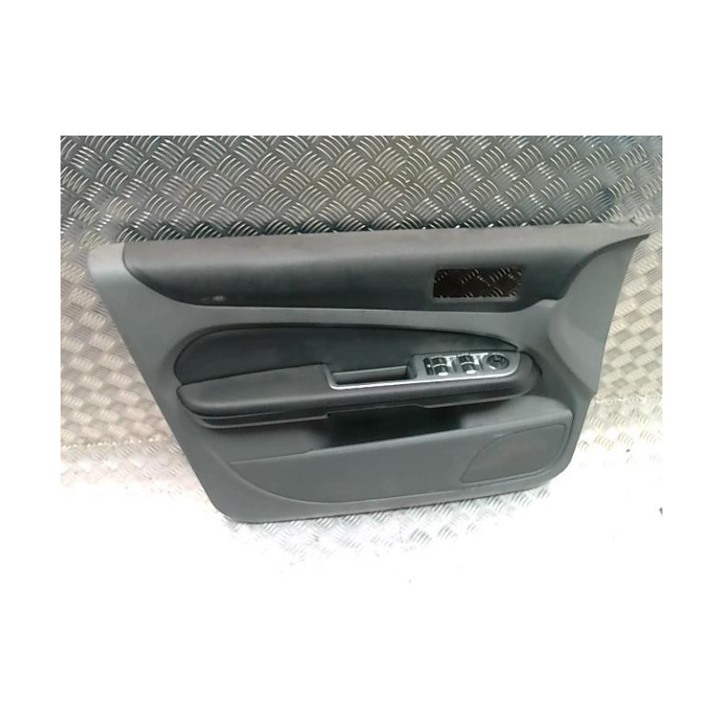 Panneau de porte avant gauche FORD FOCUS 2 PHASE 2 d’occasion