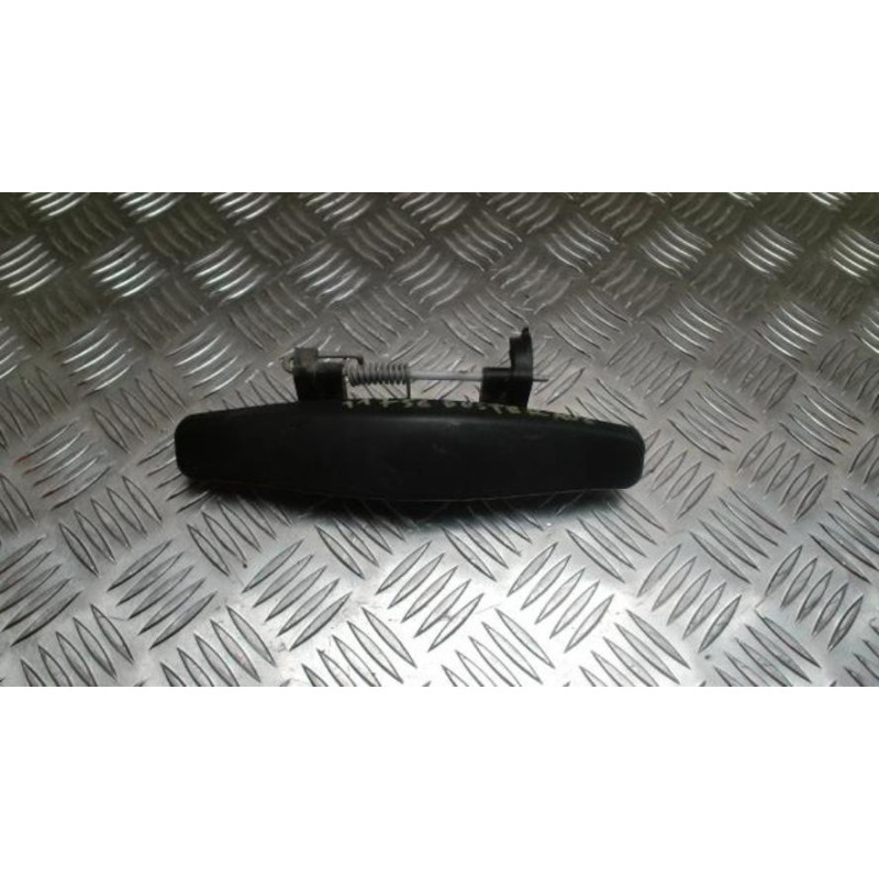 Poignee porte avant gauche DACIA DUSTER 1 PHASE 1 d’occasion