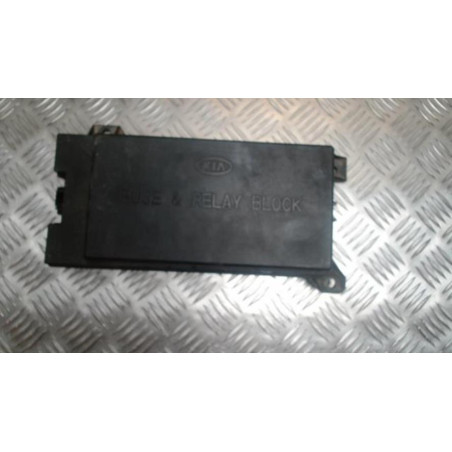 Porte fusible KIA SORENTO 1 PHASE 1 d’occasion