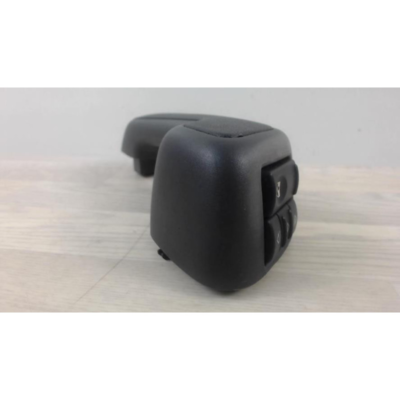 Interrupteur de leve vitre avant gauche RENAULT R19 PHASE 1 d’occasion