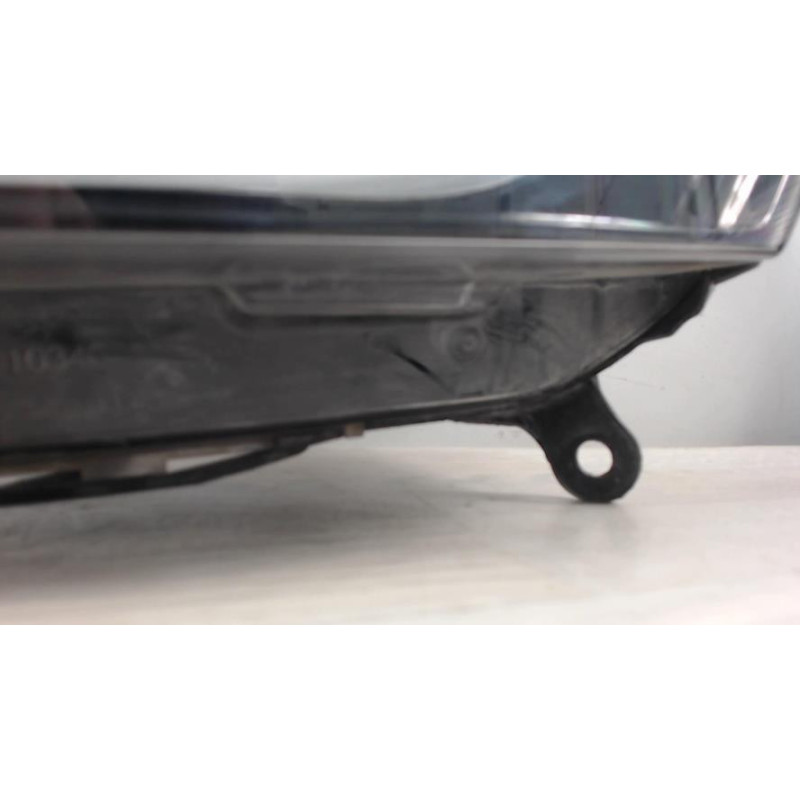 Optique avant principal gauche (feux)(phare) RENAULT CLIO 4 PHASE 1 d’occasion