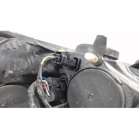 Optique avant principal gauche (feux)(phare) RENAULT CLIO 4 PHASE 1 d’occasion