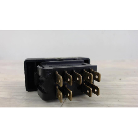 Bouton de warning RENAULT R19 PHASE 1 d’occasion