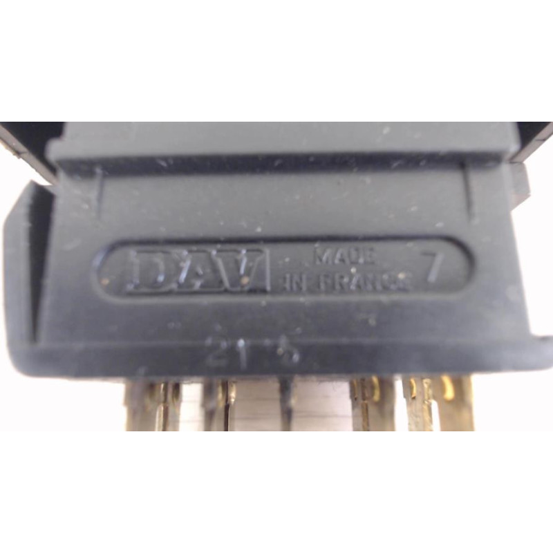 Bouton de warning RENAULT R19 PHASE 1 d’occasion