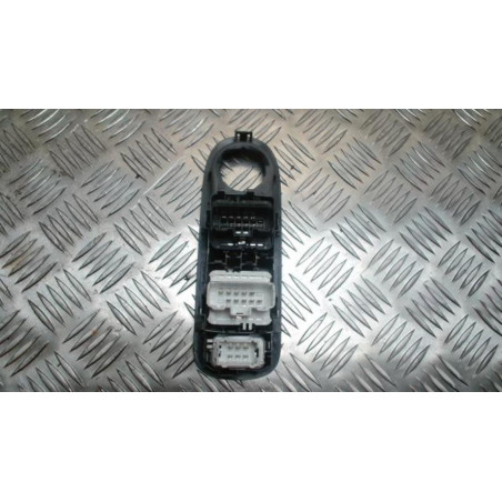 Interrupteur de leve vitre avant gauche RENAULT KANGOO 2 PHASE 1 d’occasion