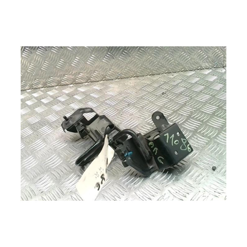 Charniere de hayon RENAULT KANGOO 2 PHASE 1 d’occasion
